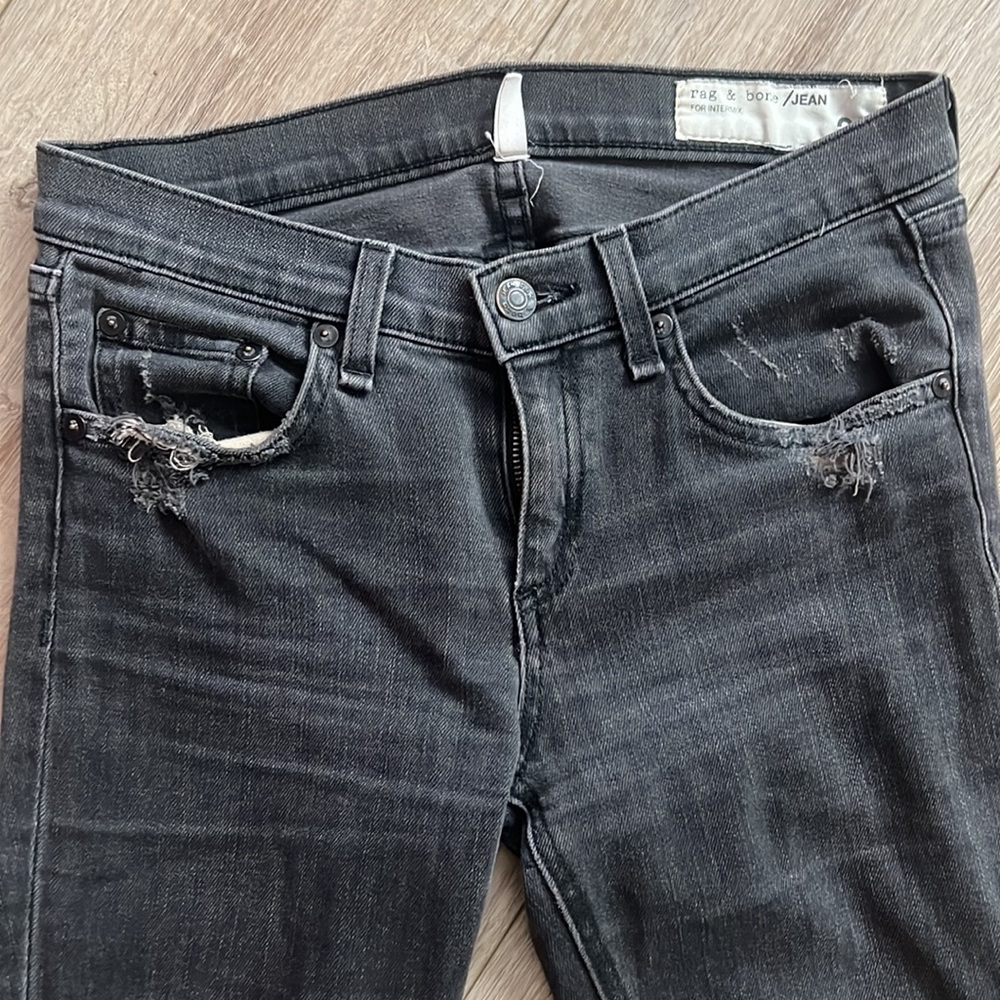 It Is In Very Good Condition With No Defects - image 2